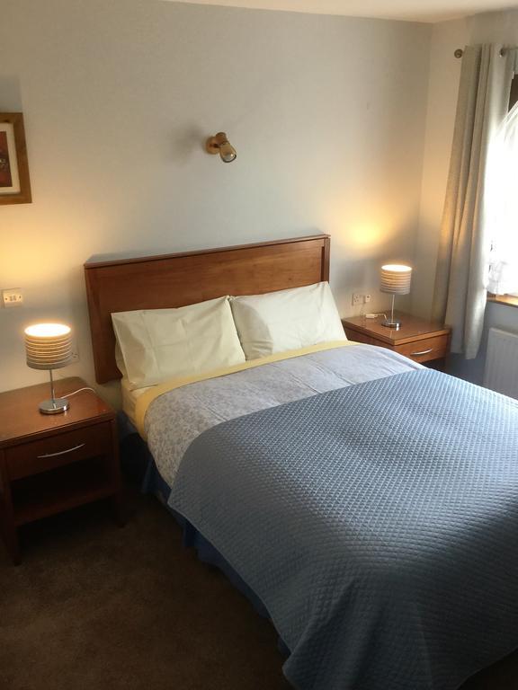킬라니 Rathmore House B&B 외부 사진