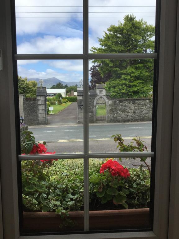 킬라니 Rathmore House B&B 외부 사진